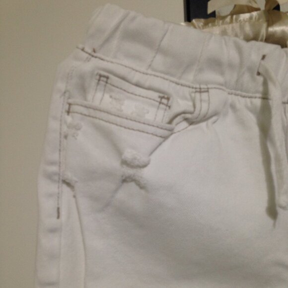 NWOT Garter distress creamy white jeans - Picture 4 of 14